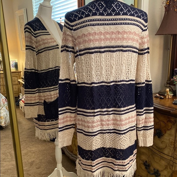 New Directions Cozy Blue and Cream Cardigan - Picture 6 of 13